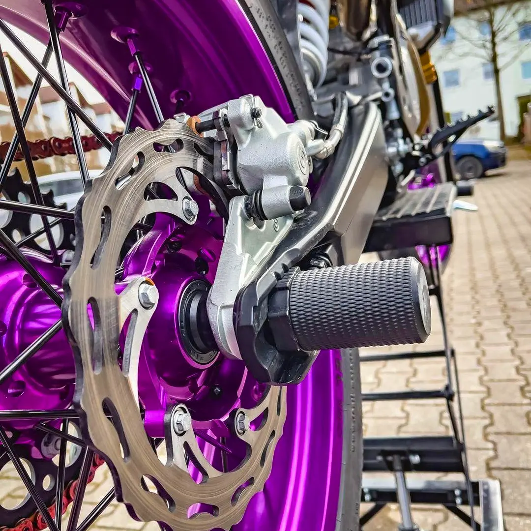 Supermoto Axle Sliders (Crash Pegs, Easy to Install) - Image 4